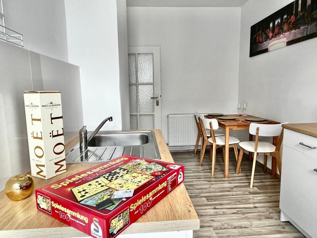Design Apartment - Kingsize Bett - Kueche - Zentral Hannover Ngoại thất bức ảnh